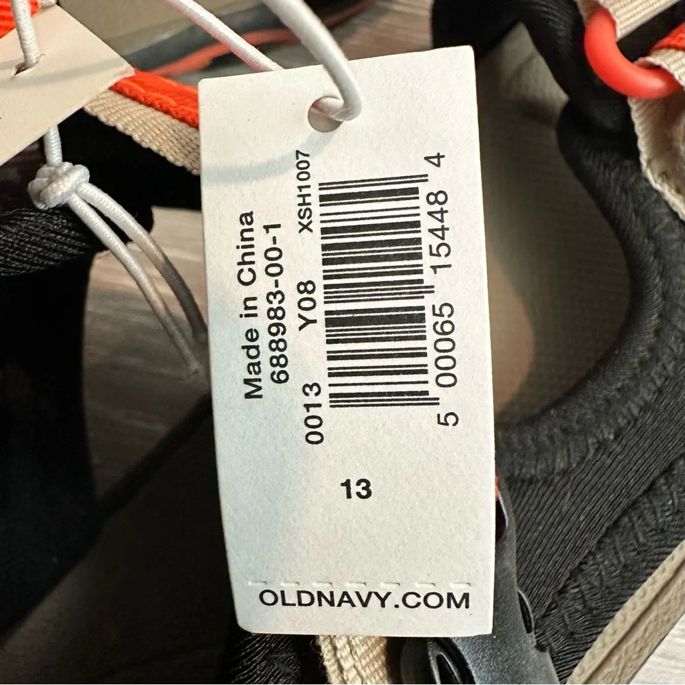 NWT. Old Navy Kids Sandals - Size 13